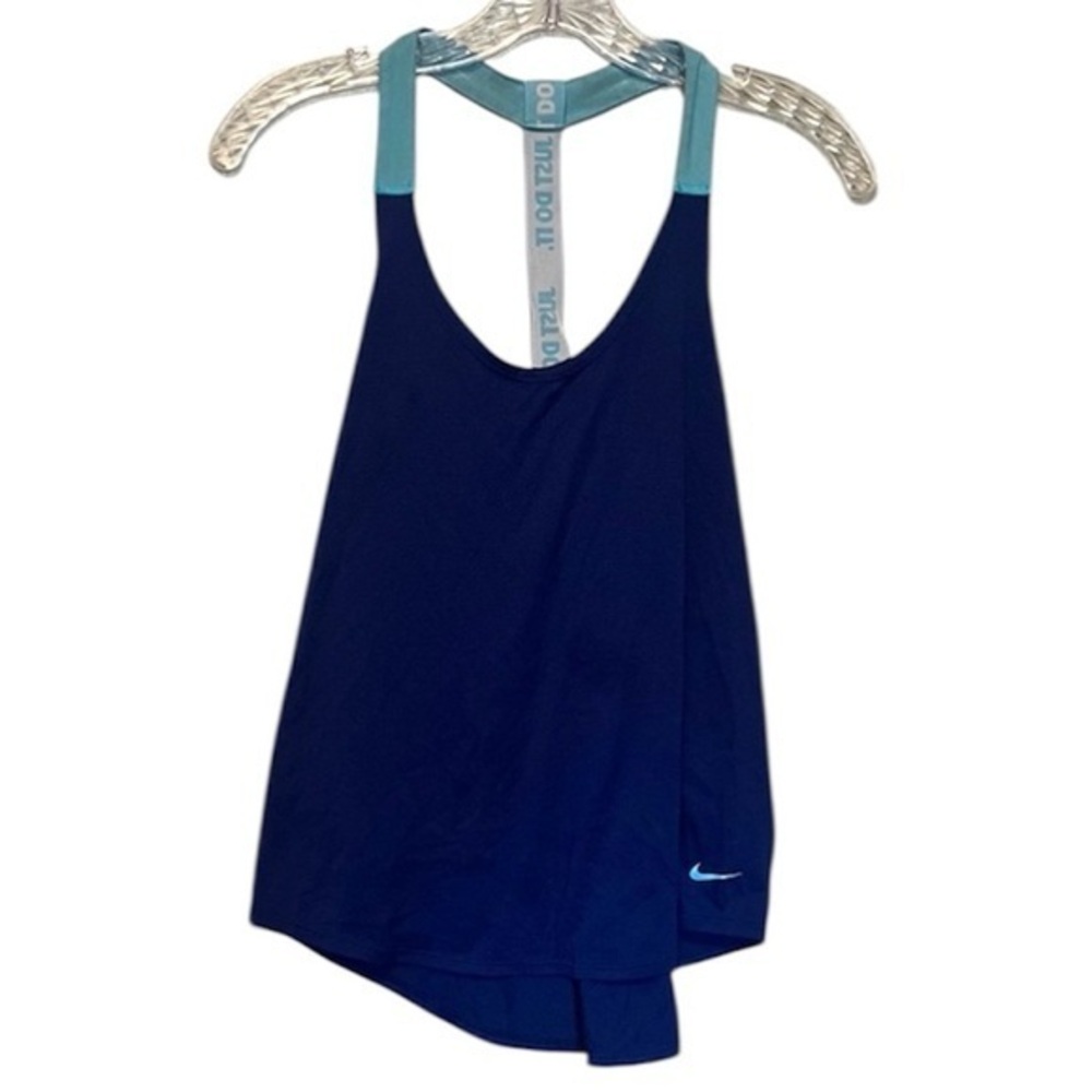 Nike Women's Dark Blue and Light Blue Tank Top medium, loose fit, dri-fit